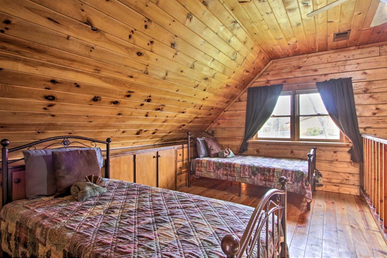 סביירוויל Rustic Cabin With Screened Deck 8 Mi To Dollywood מראה חיצוני תמונה